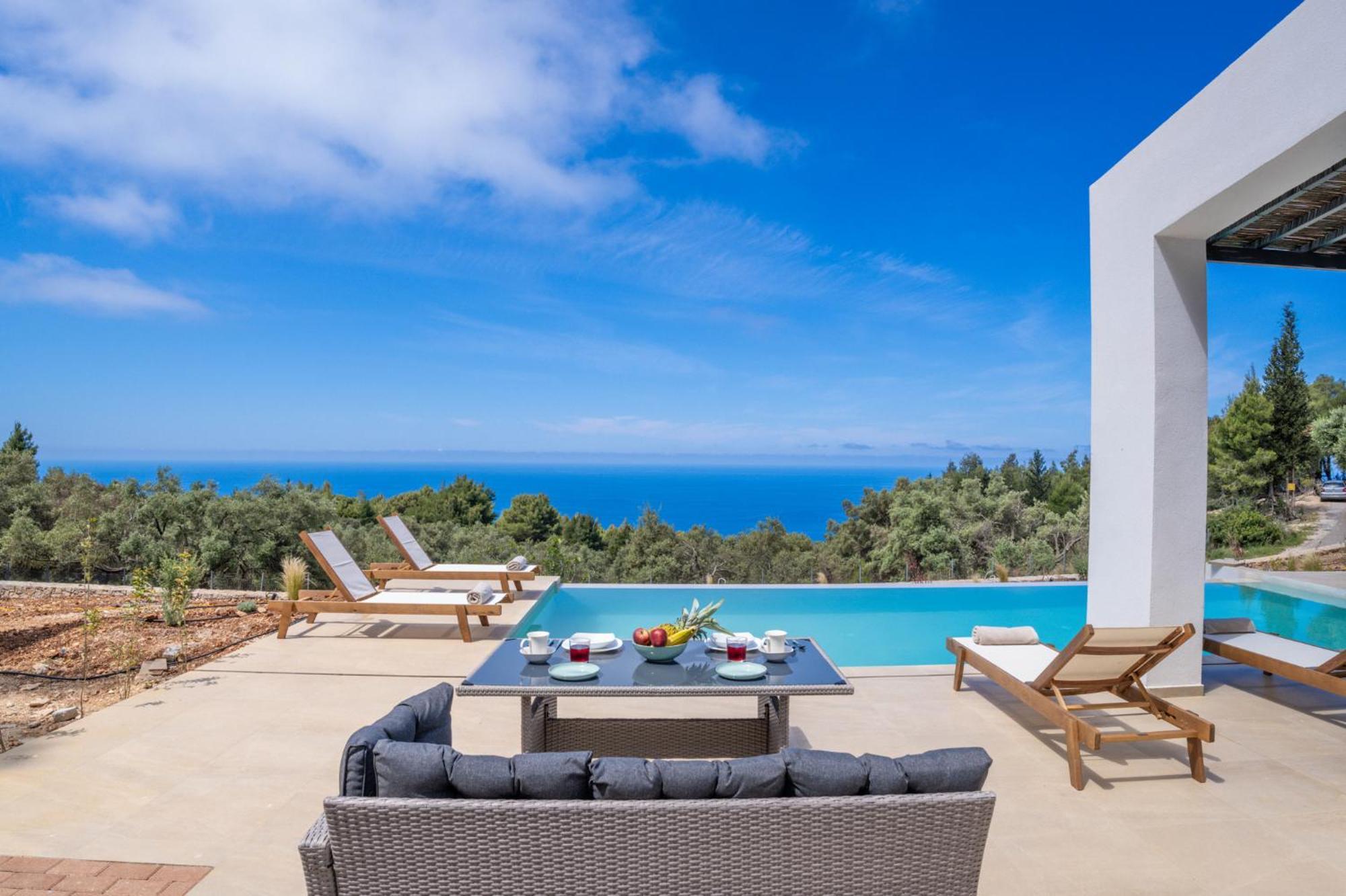 Mellamare Luxury Suites Athánion 外观 照片